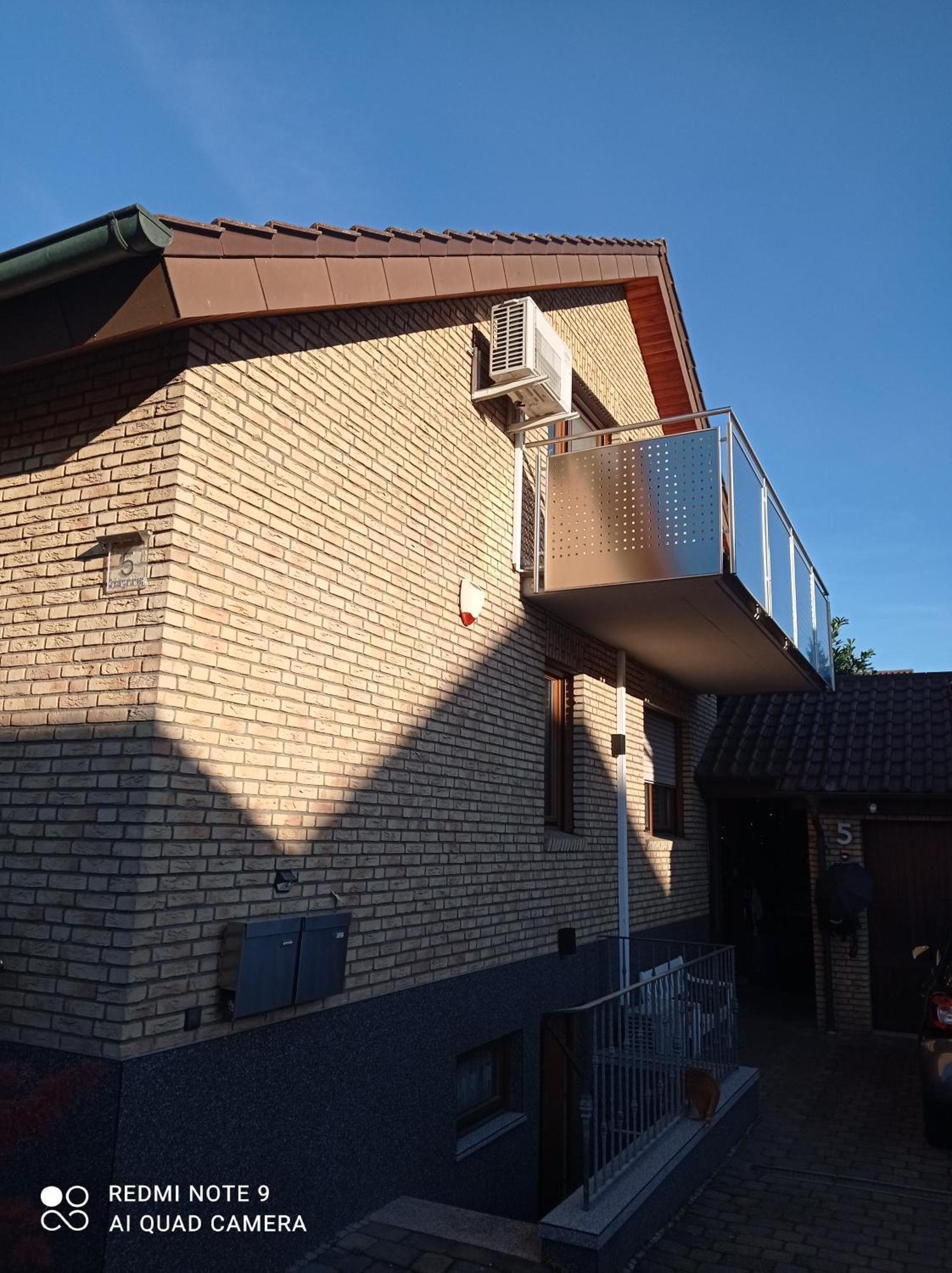 Moderne Ferienwohnung Neckarschleife Mit Klimaanlage Kirchheim am Neckar エクステリア 写真